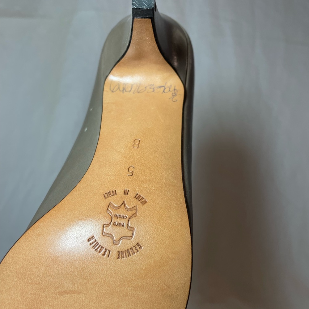 Vintage Amafi Size 5 Heels